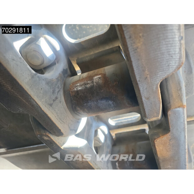 2025 Hyundai R245LR-41589272