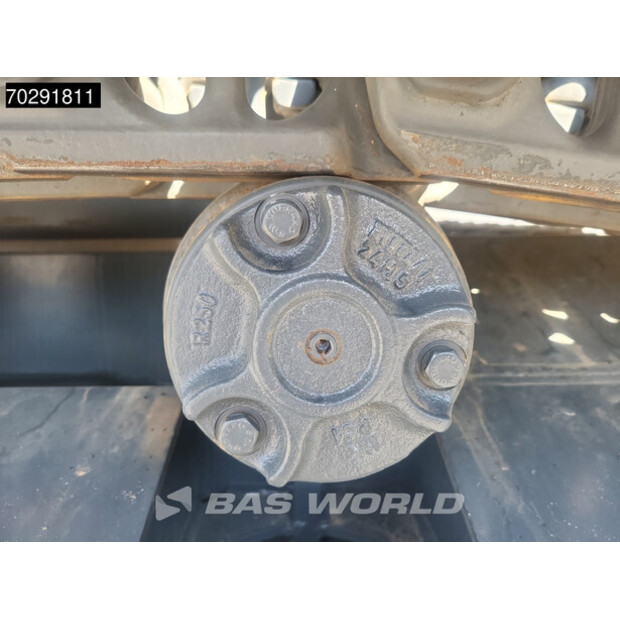 2025 Hyundai R245LR-41589274