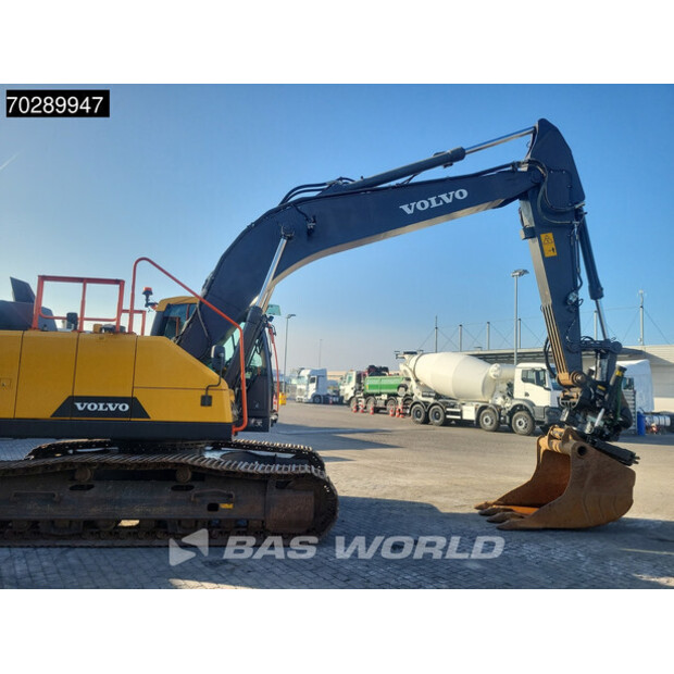 2018 فولفو EC220EL-41589506
