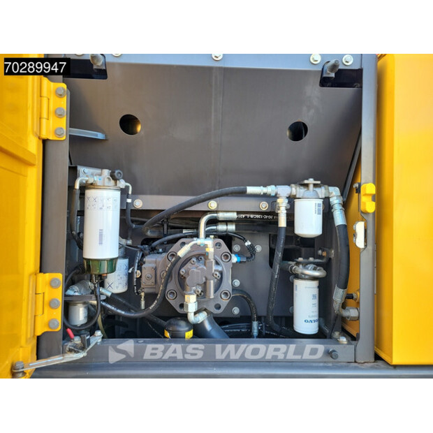 2018 فولفو EC220EL-41589528