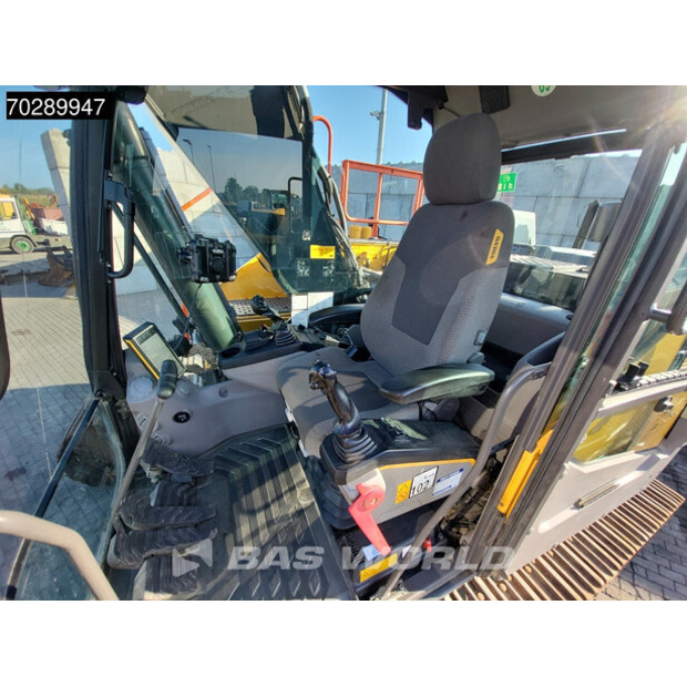 2018 فولفو EC220EL-41589540