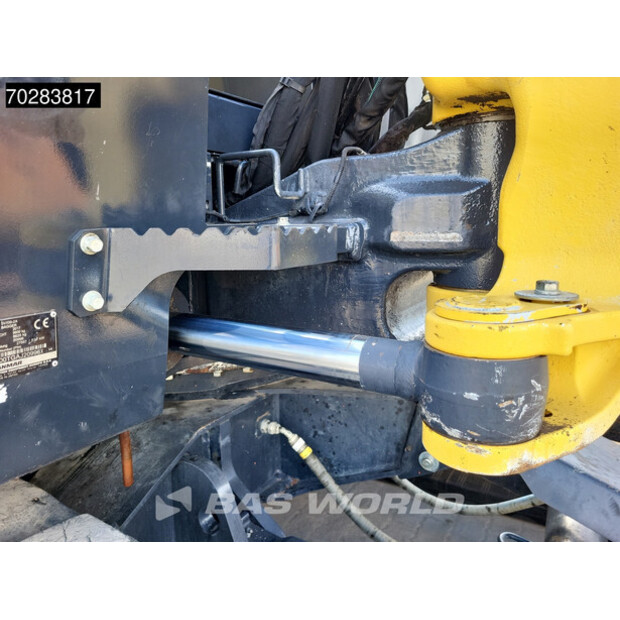 2017 YANMAR SV100-2A-41590065