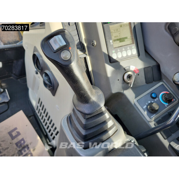 2017 YANMAR SV100-2A-41590084