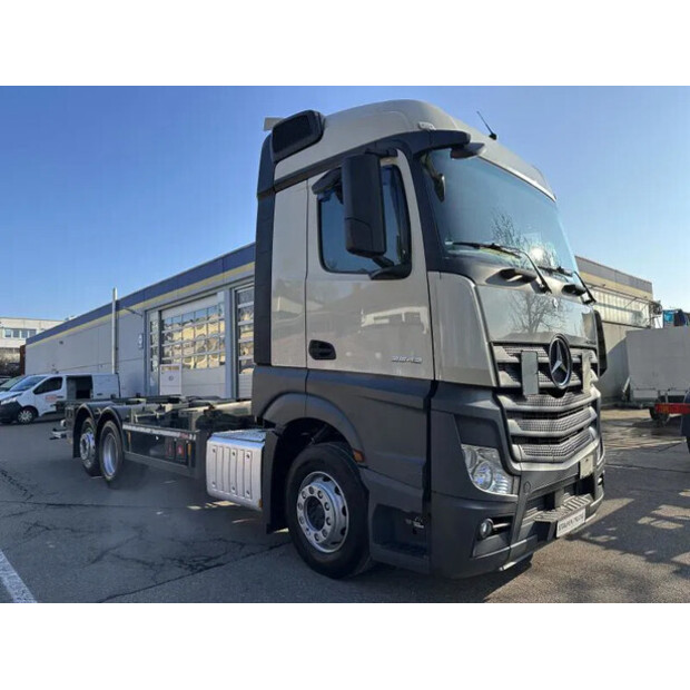 2018 Mercedes-Benz ACTROS 2542-41602049