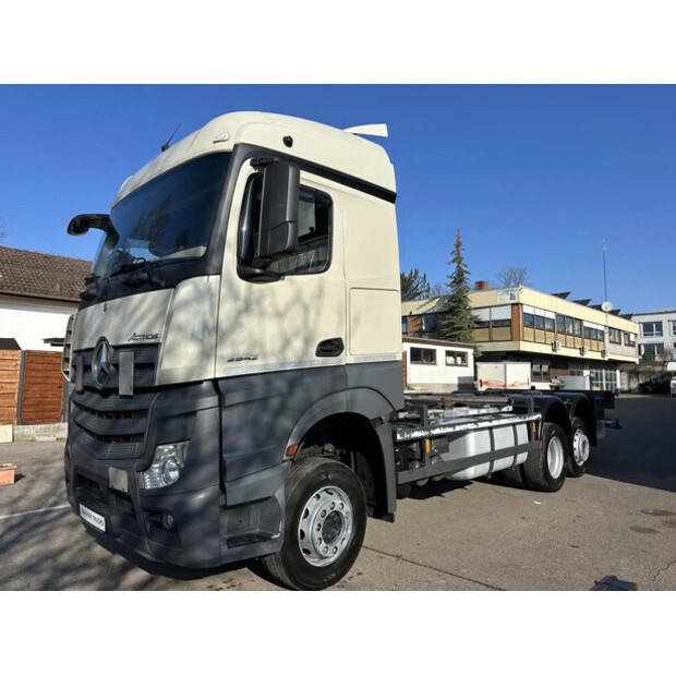 2018 Mercedes-Benz ACTROS 2542-41602051