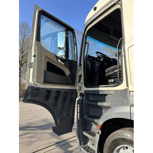 2018 Mercedes-Benz ACTROS 2542-41602067