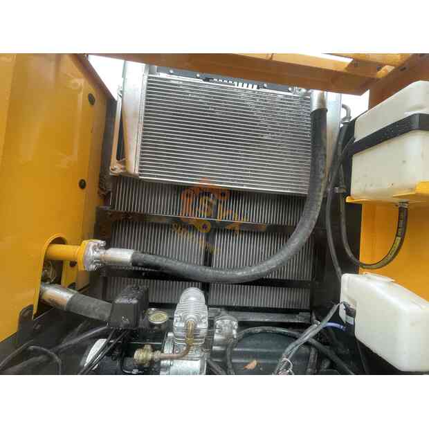 2024 هيونداي 220LC-9S-41616368