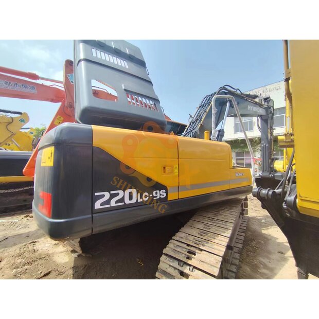 2024 Hyundai 220-9S-41616374