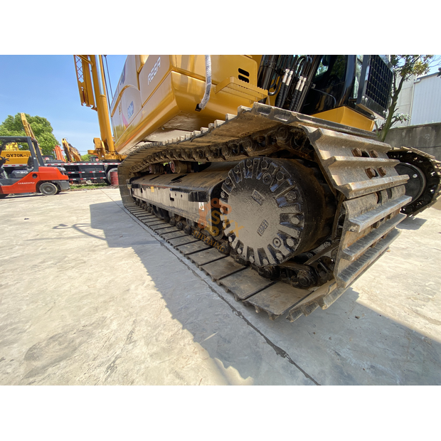 2024 Caterpillar 320D-41616388