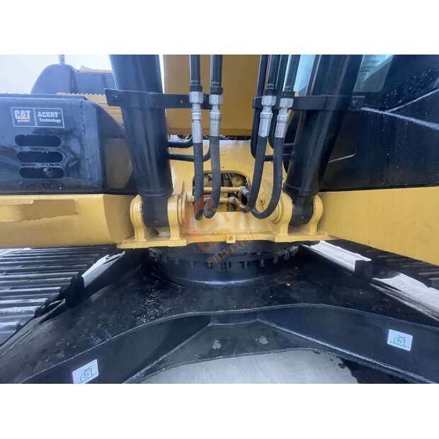 2023 Caterpillar 320D-41616396