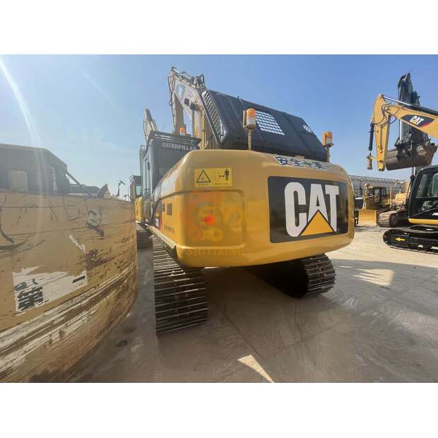 2022 Caterpillar 320DGC-41616449