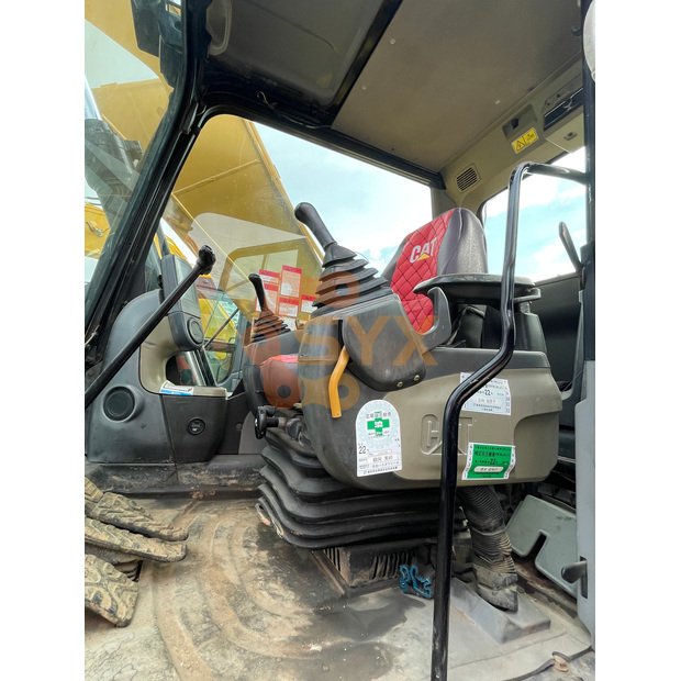 2024 Caterpillar 323D2L-41616624