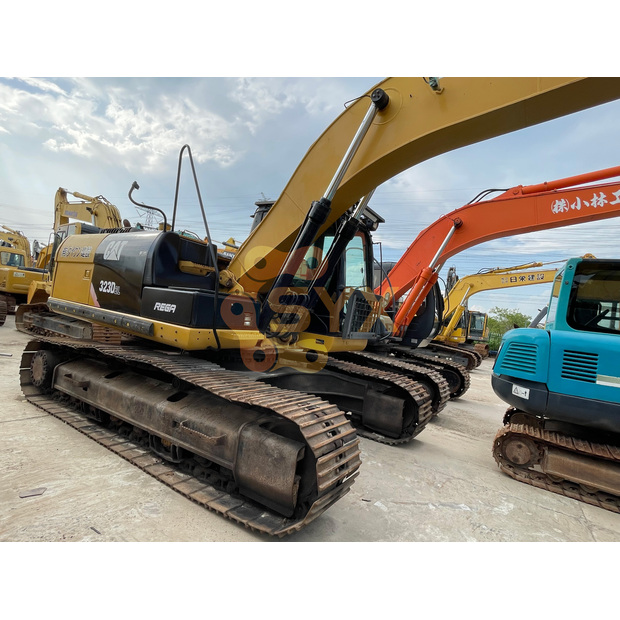2024 Caterpillar 323D2L-41616627
