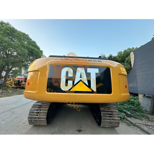 2023 Caterpillar 325D-41616707