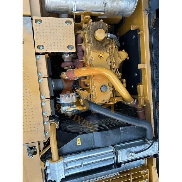 2023 Caterpillar 325D-41616713