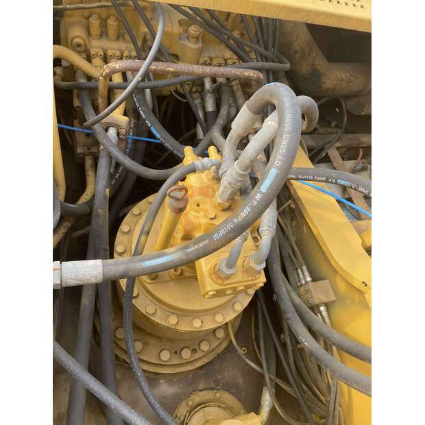 2022 Caterpillar 330B-41617036