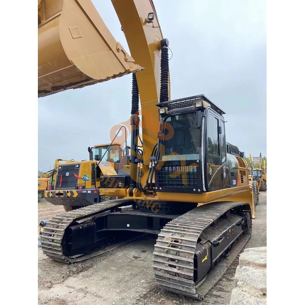 2022 كاتربيلر 330D-41617546