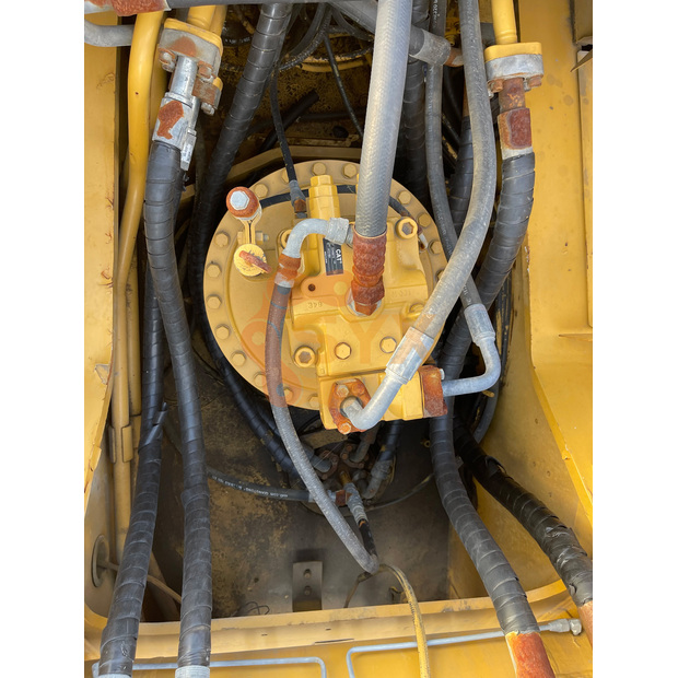 2023 Caterpillar 336D-41617651