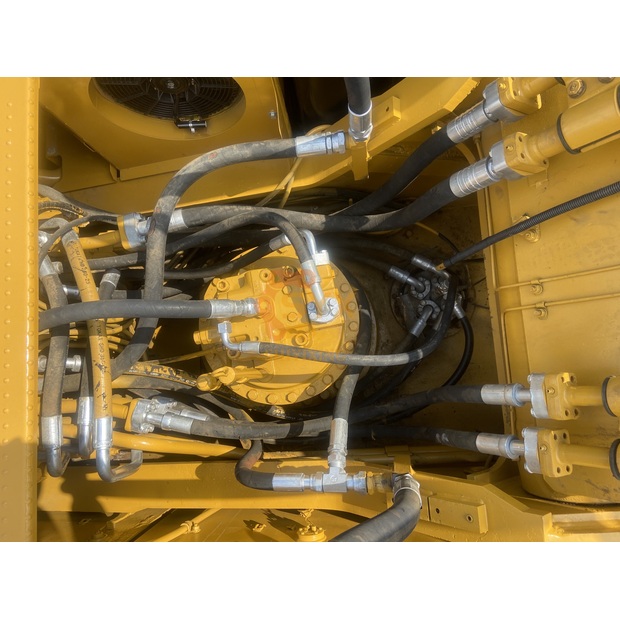 2022 كاتربيلر 336D-41617699