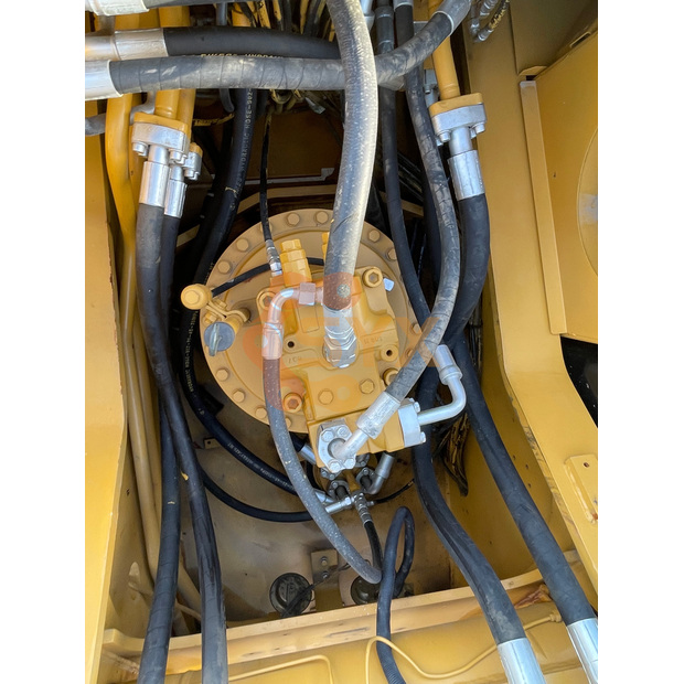 2023 Caterpillar 336D2-41617854