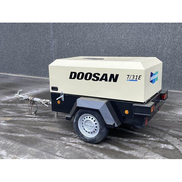 2011 INGERSOLL RAND 7 / 31 E-41618024