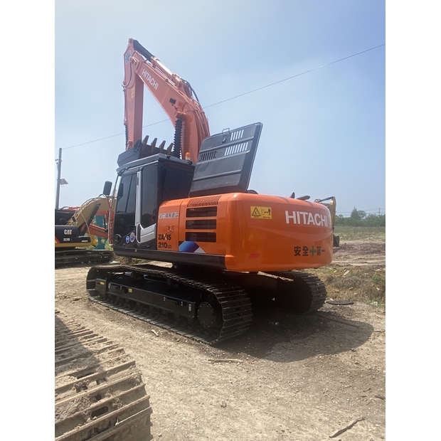 2024 Hitachi ZX210-3-41618716