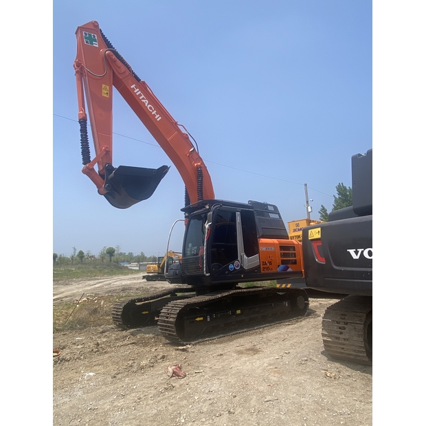 2024 Hitachi ZX210-3-41618725