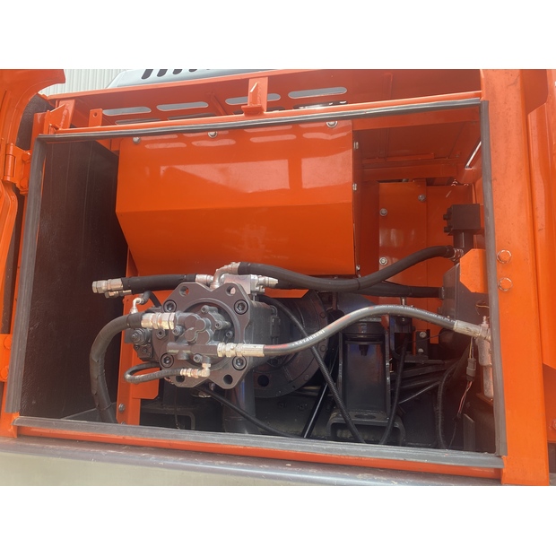 2025 Doosan DX225LCA-41619188