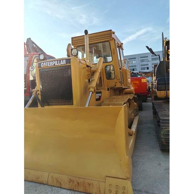 2020 كاتربيلر D6D-41619224