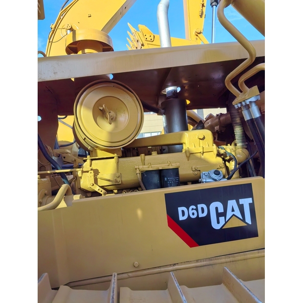 2020 كاتربيلر D6D-41619232