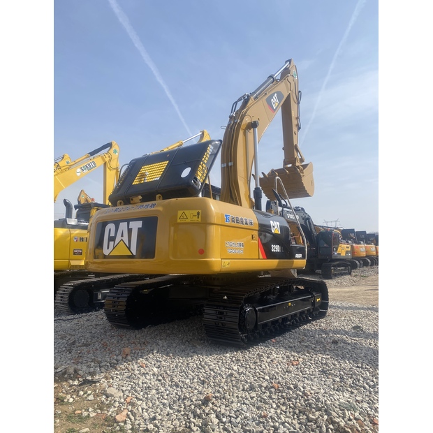 2024 Caterpillar 329D-41619333