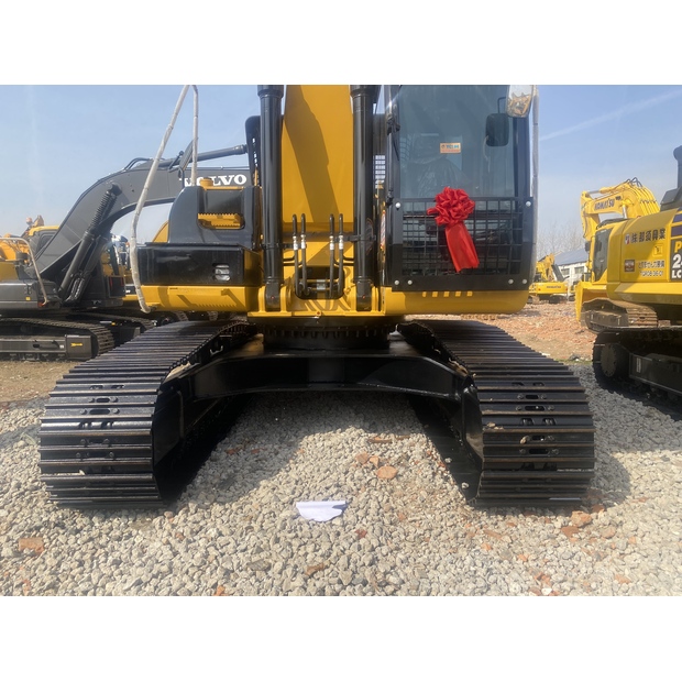 2024 Caterpillar 329D-41619334