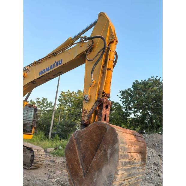 2020 كوماتسو PC400-8R-41619450