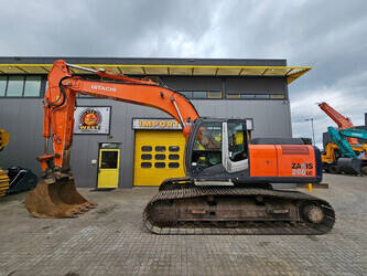 صورة ل حفارات مجنزرة 2010 هيتاشى ZX280LC-3