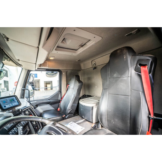 2021 Renault D 250-41619860
