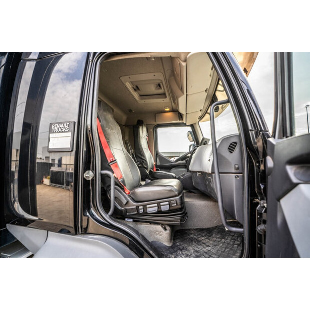 2021 Renault D 250-41619863