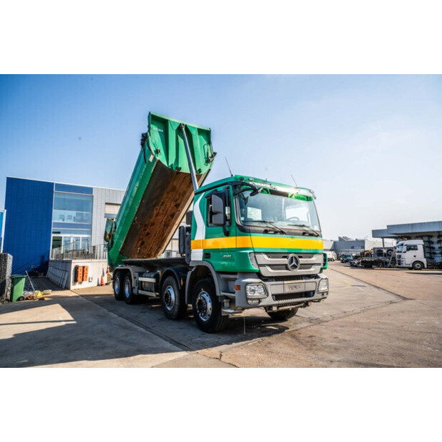 2009 مرسيدس بنز Actros 4141-41619871