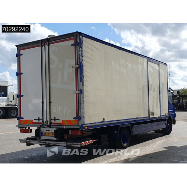 2011 مرسيدس بنز Atego 1018-41620105
