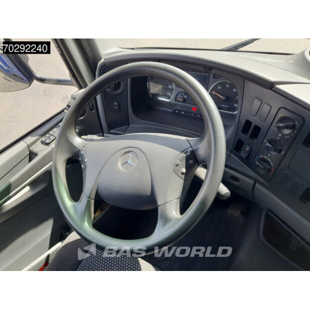 2011 مرسيدس بنز Atego 1018-41620115