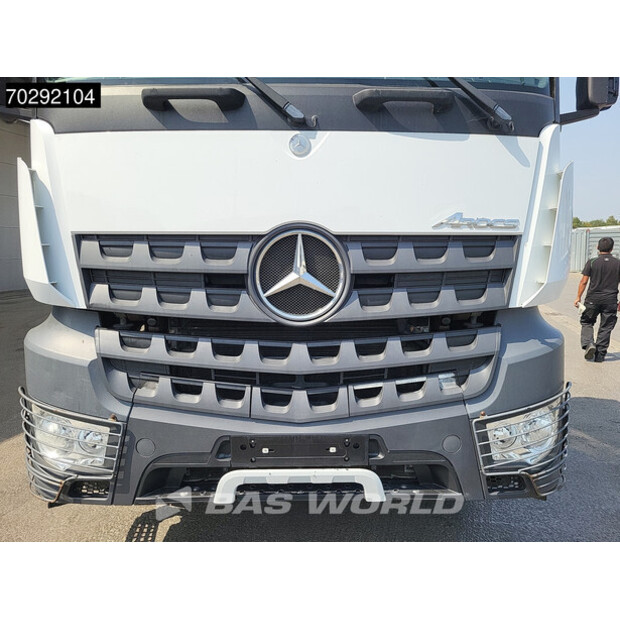 2015 مرسيدس بنز Arocs 2636-41620284