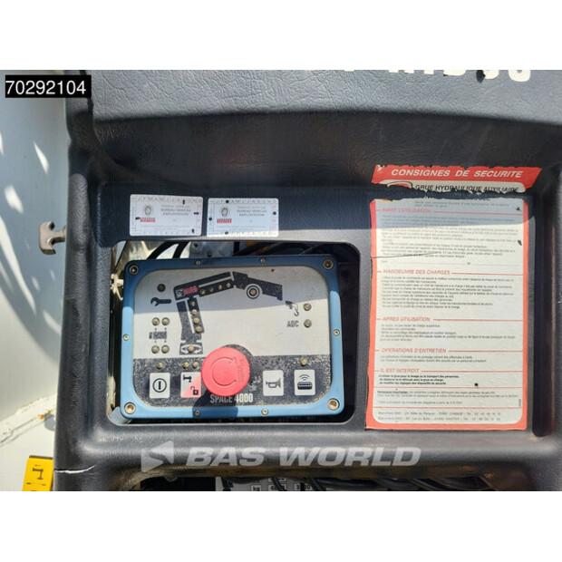 2015 مرسيدس بنز Arocs 2636-41620292