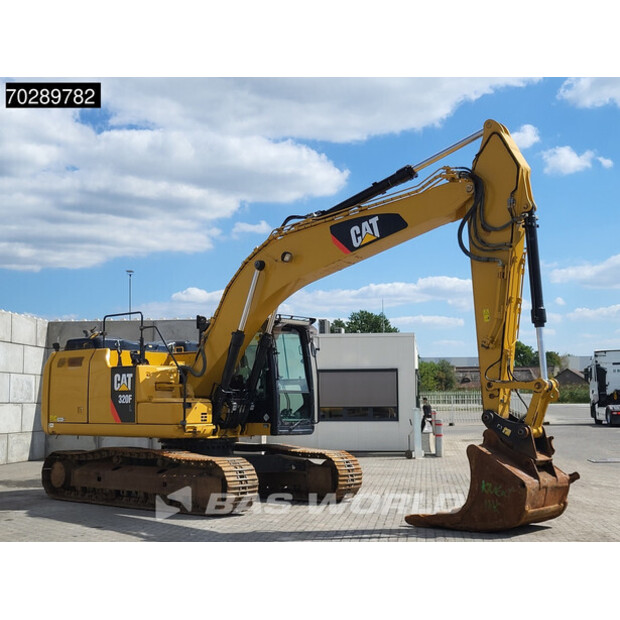 2017 كاتربيلر 320FL-41620388