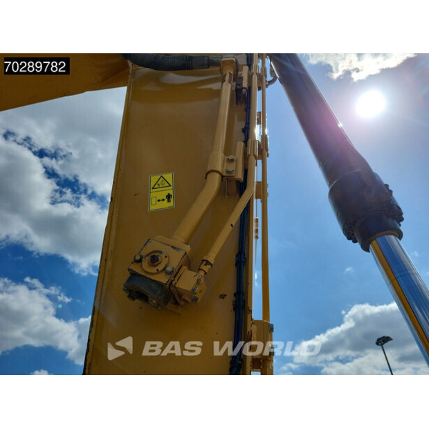 2017 كاتربيلر 320FL-41620391