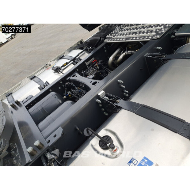 2025 Scania S560-41632644