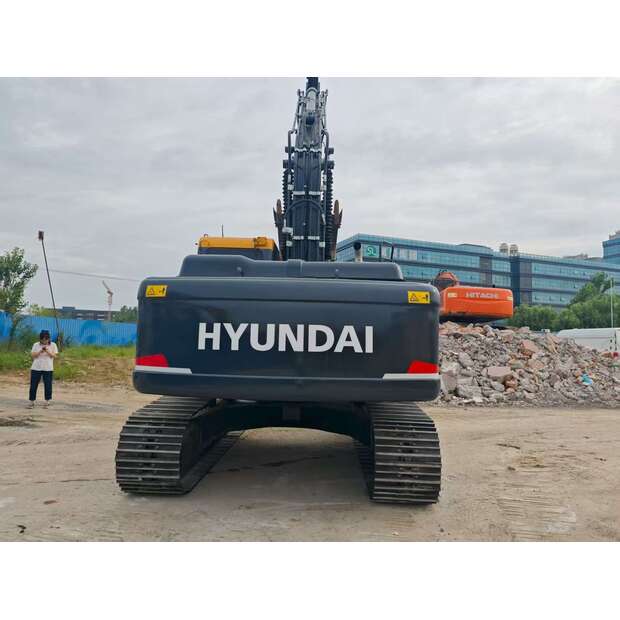 2024 Hyundai 225LC-9T-41632820