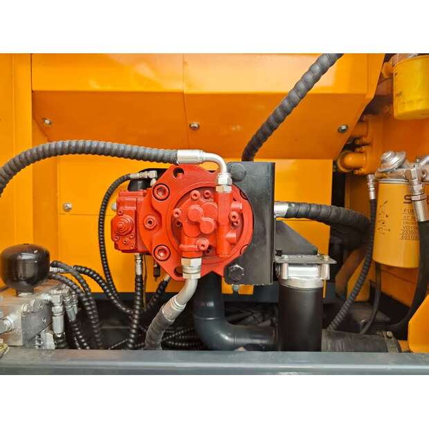 2024 Hyundai 225LC-9T-41632841