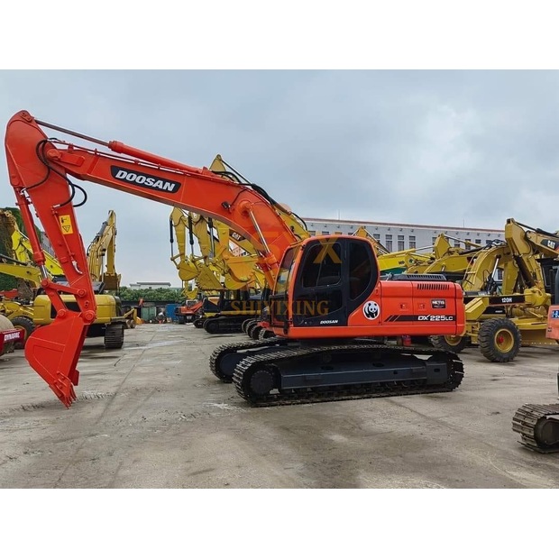 2023 Doosan DX60W-41633299