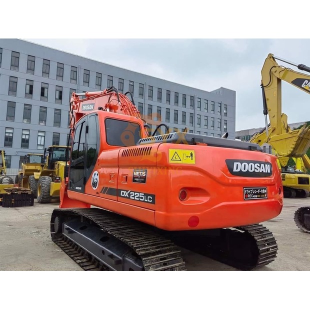 2023 Doosan DX60W-41633303