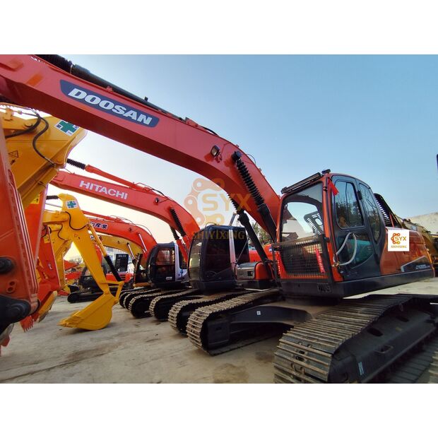 2023 دووسان DX225-41633375
