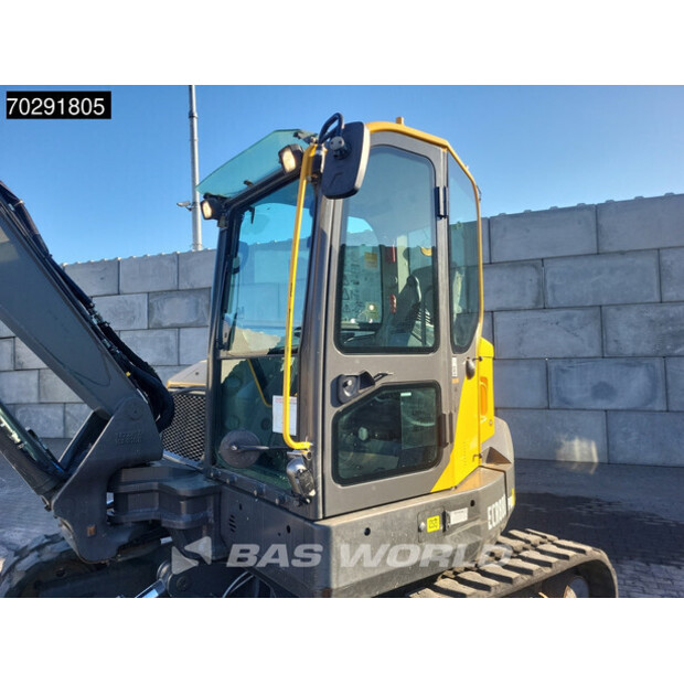 2021 Volvo ECR88D-41633507